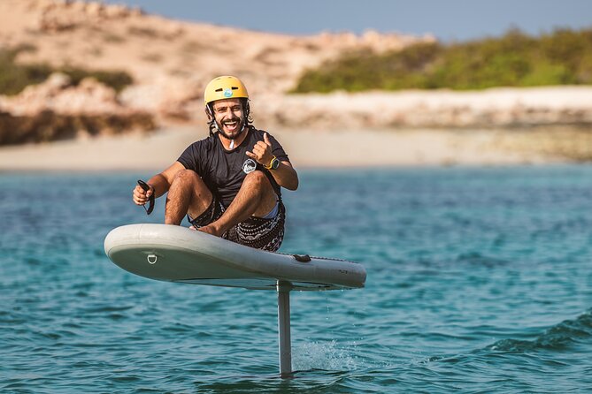 1 Hour E-foil Experience in Muscat - Your Step-by-Step First Lesson