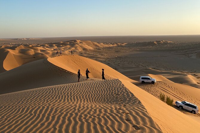 2-Day Overnight Desert Experience - Omani barbecue, campfire stories, and the night sky