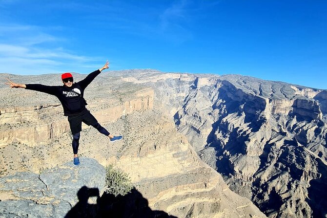 2-Days 1 Night Private Jebel Shams Tour - Birkat Al Mouz and Oman’s old water systems