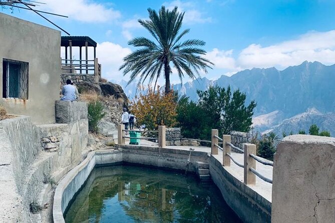 2 Days 1 Night Wakan Private Tour - Day 2: Al Rustaq Fort and the old capital