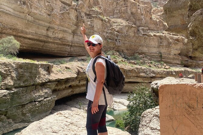 2 Days Private Wadi Shab Tour in Desert Safari - Why this two-day route works