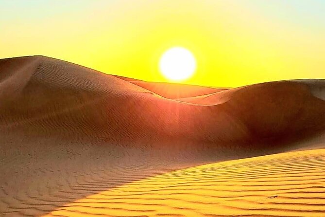 2 Days Private Wadi Shab Tour in Desert Safari - Wahiba Sands: an evening in the orange dunes