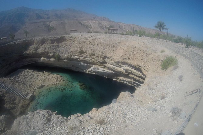 5 Days Package TOUR DINA - Is $1,600 a fair price?