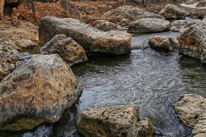 8 Hours of West Salalah Best | Private Tour - The Frankincense Trail puts Dhofar in context