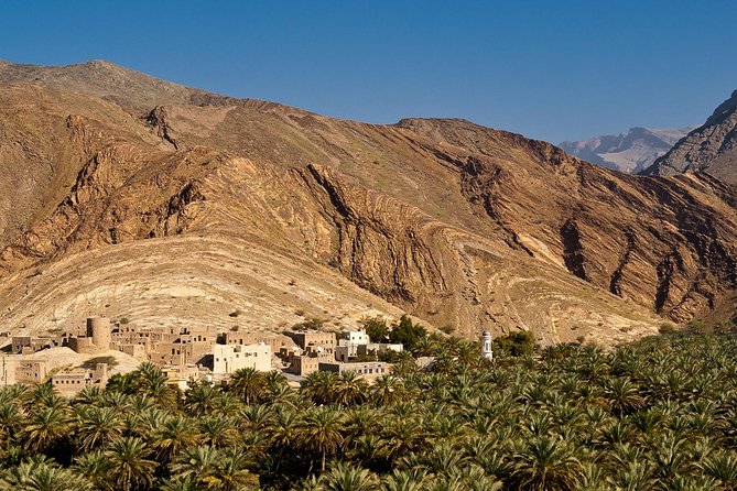 Amouage , Fanja village & Wadi Taiyyin :Muscat Tours (Day Trip) - Why a Private 4x4 Matters