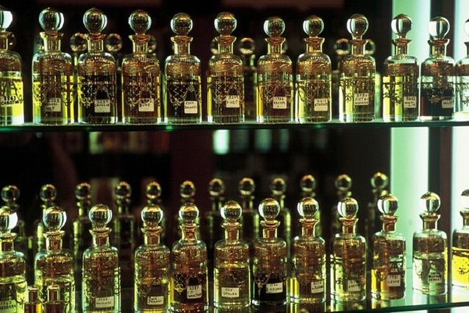 Amouage , Fanja village & Wadi Taiyyin :Muscat Tours (Day Trip) - Starting with Amouage Perfume in Oman