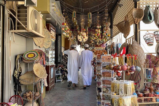 AMOUAGE: Full Day Private Tour to Nizwa and Jebel Akhdar - Jebel Akhdar: high views and cooler air