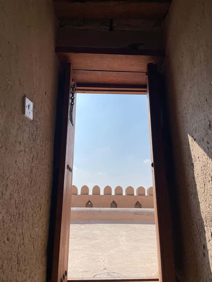 AMOUAGE: Full Day Private Trip to Nizwa and Al Jabal Akhdar - Nizwa Souq: dates, livestock, and everyday Oman