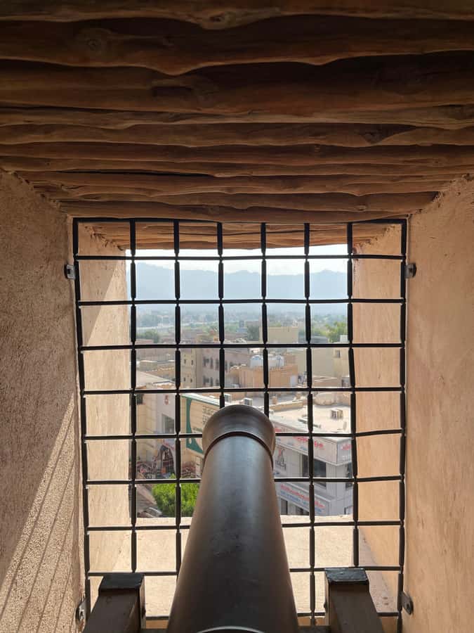 AMOUAGE: Full Day Private Trip to Nizwa and Al Jabal Akhdar - Jabal Akhdar: the high point of the journey