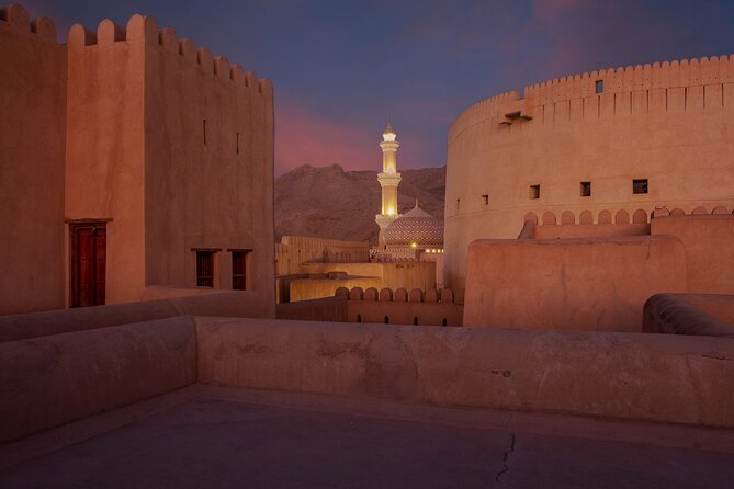 Amouage & Nizwa Full-Day Tour: Fort, Souq & Barakat Al Mouz - Key points at a glance