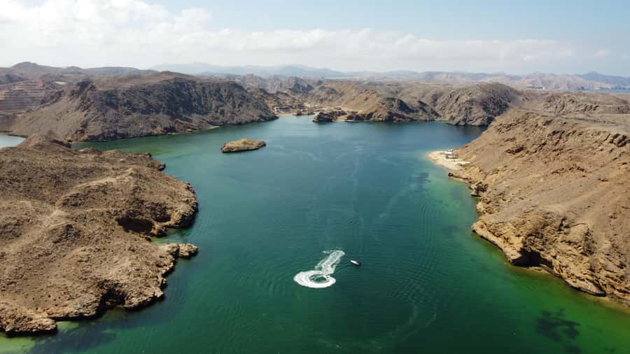 Bandar Al Khayran Jorney: Group Tour with Snorkeling - The route toward Bandar Al Khayran