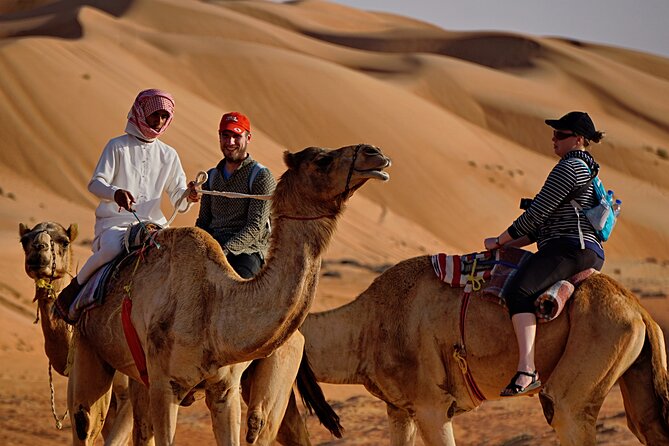 Bediyah: Camel Safari through the Wahiba Sands Desert - Choosing between one hour and a longer desert program