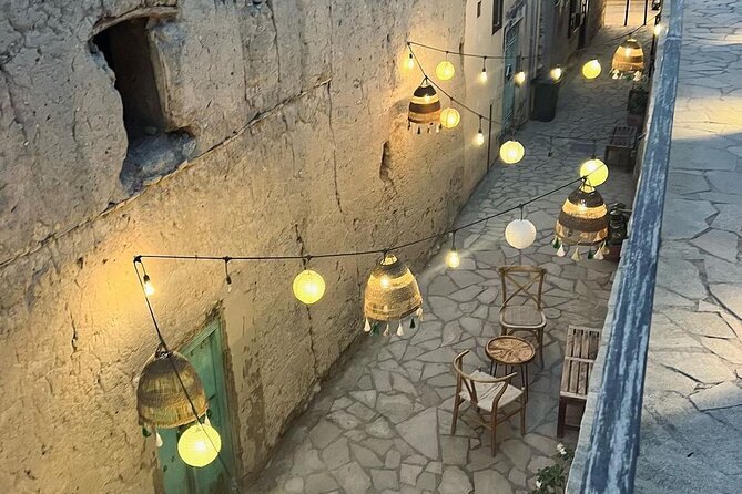 Day Tour to the Enchanting Forts of Nizwa - Dress, Walking, and Other Practical Details