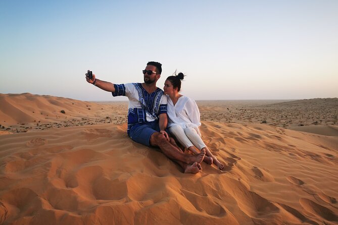 Desert Overnight Tour VisitSalalah - Dinner and the overnight question