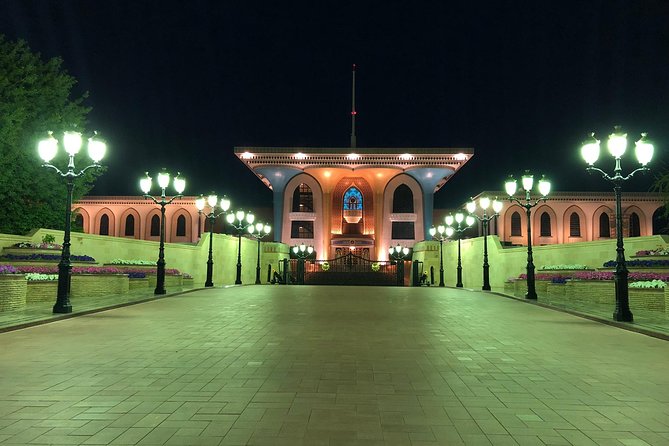 Discover Muscat: Group City Tour - Bait Al Zubair: Omani objects in a private museum