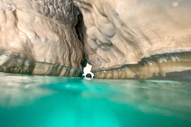 Discover Wadi Shab by a Professional Omani Guide (private). - Leaving Muscat for the coast