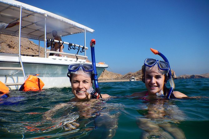 Dolphin Watching and Snorkeling Tour from Muscat - What the 4.4 rating suggests