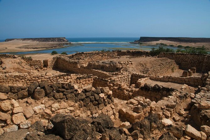 East and West of Salalah combination - Sumhurum ruins and the ancient side of Salalah