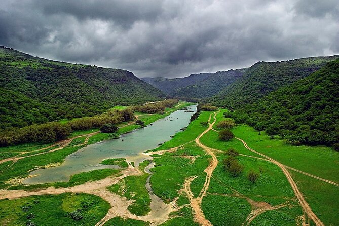 East and West of Salalah combination - The Qara Mountains finish the western circuit