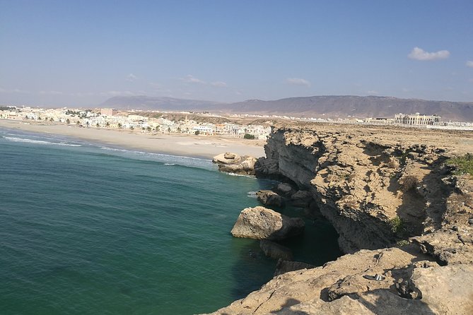 Enjoy a Full-Day Tour Uncovering East Salalah’s Hidden Gems - Gravity Point adds a harmless roadside mystery