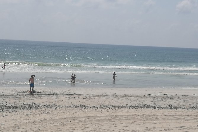 Explore West Salalah’s Stunning Natural Scenery - a Full-Day Tour - Eftalquot Cliff begins the coastal story
