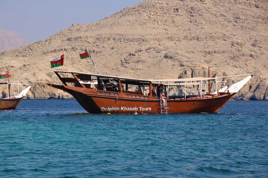 From Khasab: Fjords of Musandam Dhow Cruise & Buffet Lunch - Meeting the dhow at Khasab