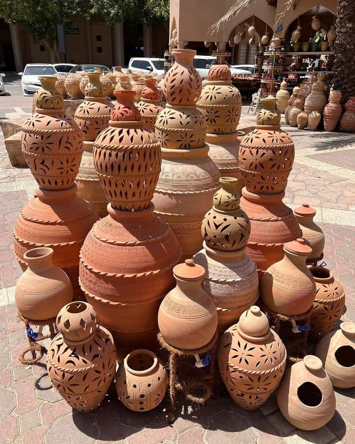 From Muscat: 3-Days Nizwa, Desert, Turtle, Wadi Shab - Ras Al Jinz: a quiet night with no guarantee