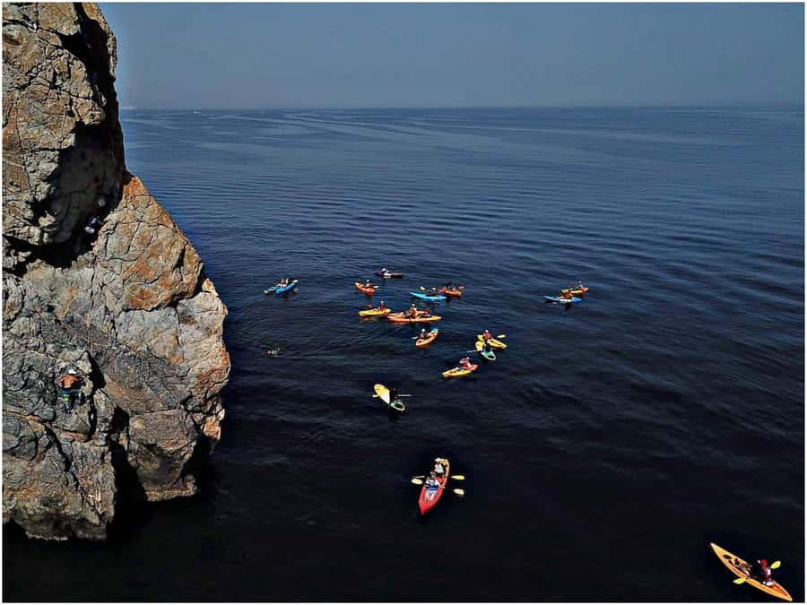 From Muscat: Al Qurum Beach Sunset Kayaking Experience - Why Al Qurum Beach works well at sunset