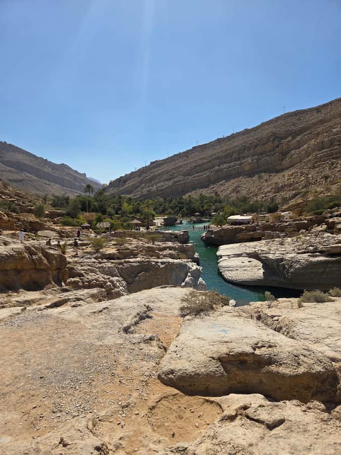 From Muscat: Desert and Wadi Bani Khalid Oasis Full-Day Tour - Wadi Bani Khalid changes the mood