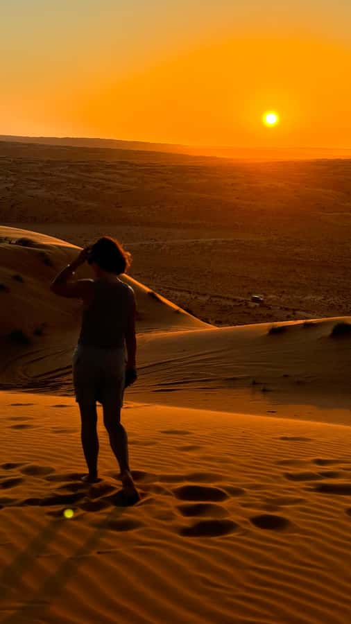From Muscat: Desert Overnight and Wadi Bani Khalid - What the guide adds at the wadi