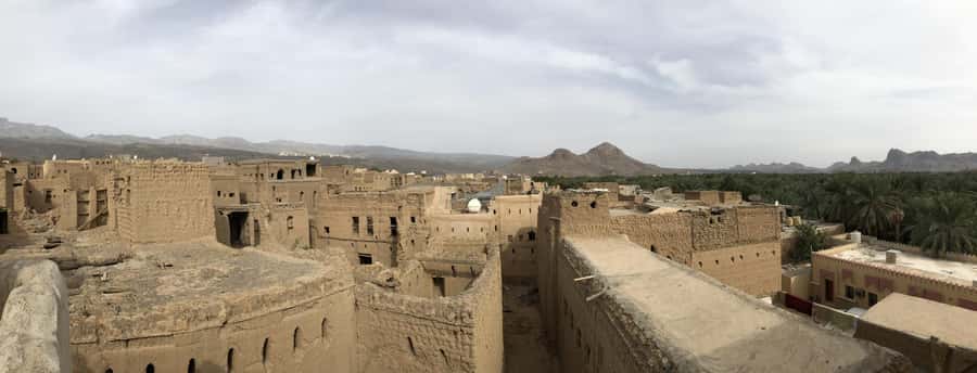 From Muscat: Nizwa & Al Hamra with Jebel Shams Night Stay - The guide can make or break this route