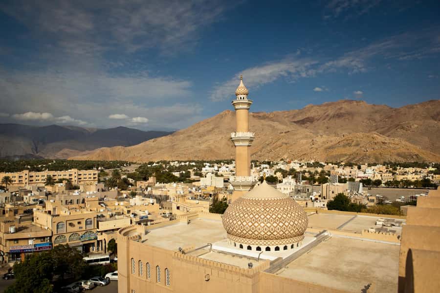 From Muscat: Nizwa and Oman's Historical Gems Tour - The road from Muscat to Nizwa