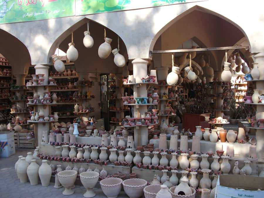 From Muscat: Private Nizwa and Jabel Akhdar-Shams with Lunch - Nizwa Souq and the Friday livestock market