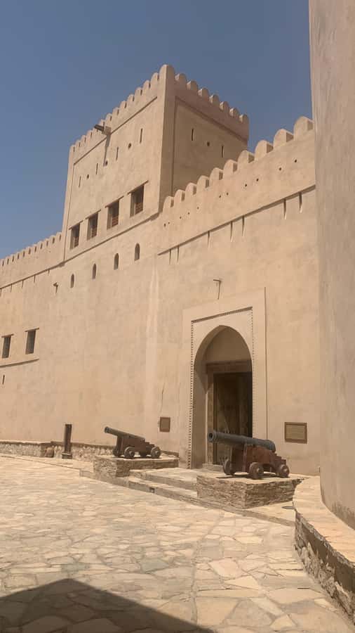 From Muscat: Private Nizwa and Jabel Akhdar-Shams with Lunch - The guide makes the difference