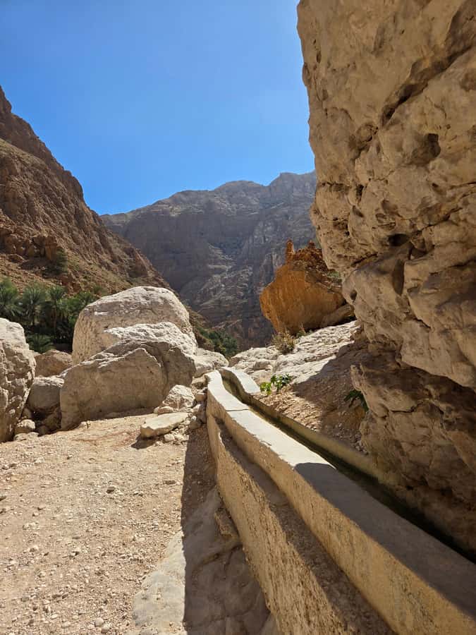 From Muscat: Wadi Shab Expedition - Swimming toward the Hidden Cave