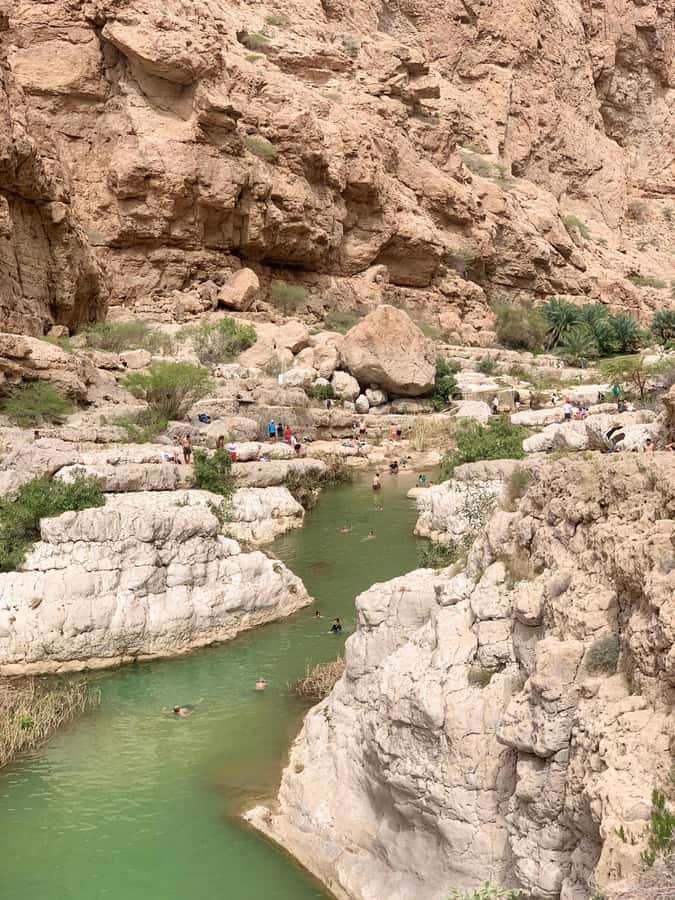 From Muscat: Wadi Shab & Sinkhole Private Tour & Free Lunch - What the private format is really worth