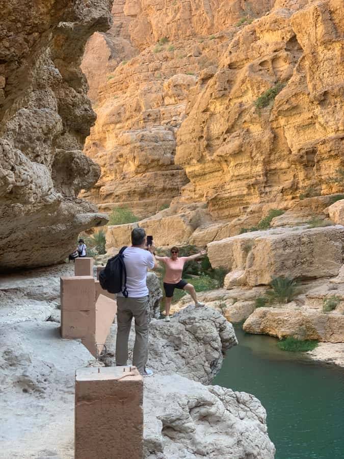 From Muscat: Wadi Shab & Sinkhole Private Tour & Free Lunch - What to pack for a safer, easier day