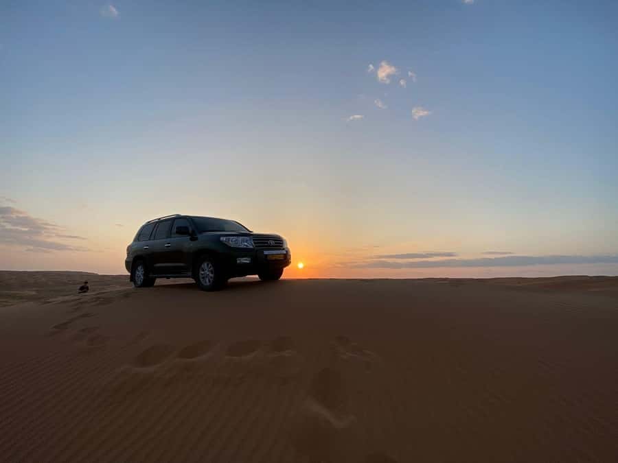 From Muscat: Wahiba Sands Sunset with Desert Camp Dinner - From Muscat to the Wahiba Sands by noon