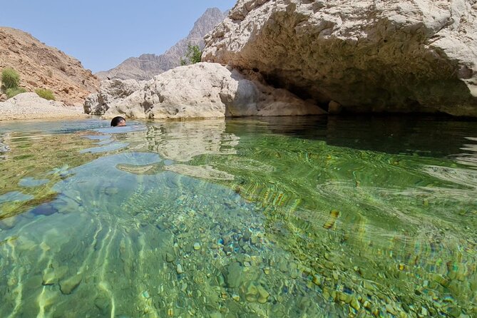 Full-Day Bimmah Sinkhole and Wadi Al Arbeieen Tour - Wadi Tiwi rounds out the coastal route