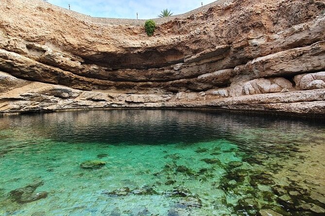 Full Day Group Tour to Wadi Shab Bimmah Sinkhole and Fins Beach - Who will enjoy this Oman day trip?