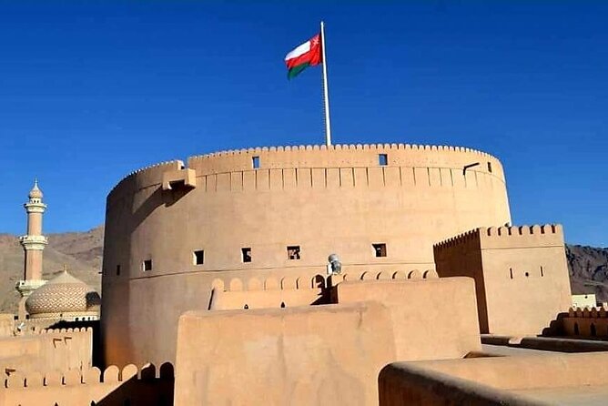 Full-Day Nizwa Fort, Bahla Fort and Jabreen Castle Private Tour - Nizwa Souk, silver, and khanjars