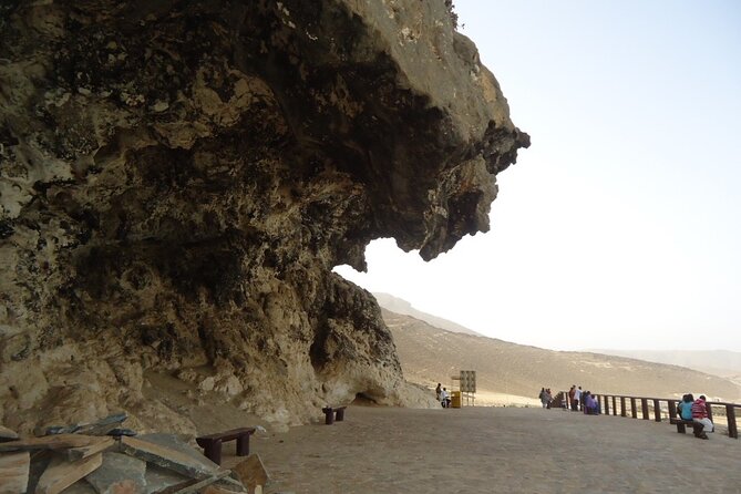Full-Day Private Salalah West Tour with Lunch - What private travel changes