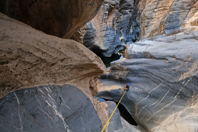 Full Day - Snake Canyon Adventure Tour in Jebel Shams region - The 25-Meter Abseil