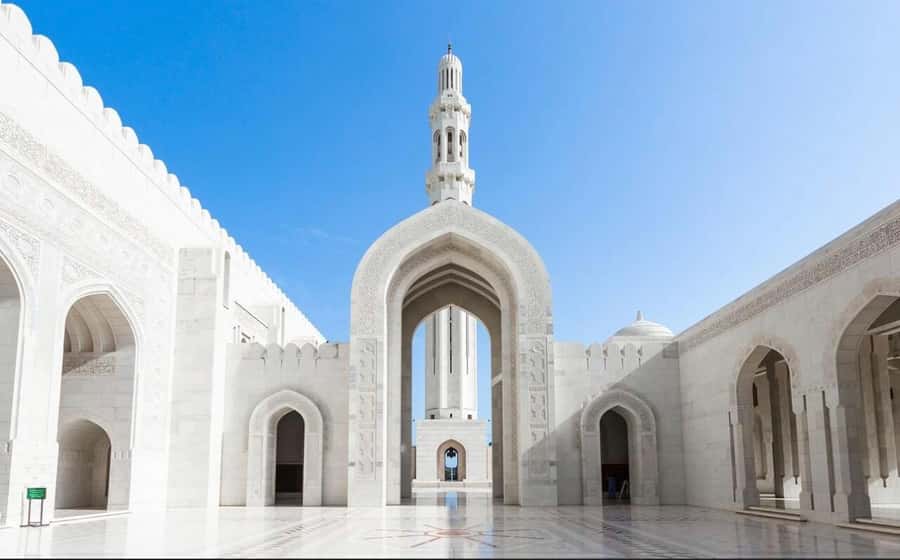 Half Day Muscat City Tour - Experienced Tour - Sultan Qaboos Grand Mosque and the dress code