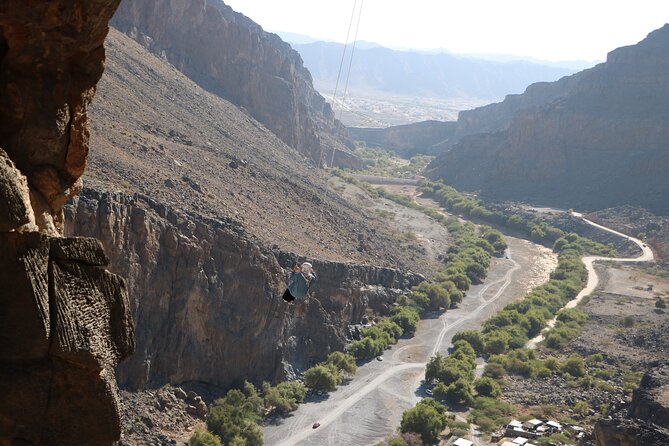 Half-Day Private Experience in Tanuf Arch - Four Hours For A Private Group Of Four