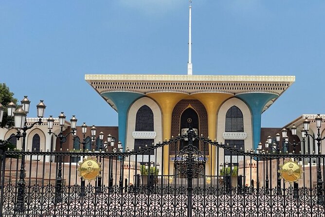 Half-Day Private Guided Muscat City Sightseeing Tour - The Grand Mosque: Muscat’s essential first stop