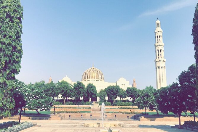 Half day Private Guided Tour in Muscat with Pickup - Inside the Royal Opera House for 30 minutes