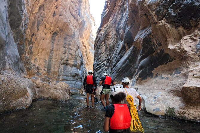 Half Day - Snake Canyon Adventure Tour in Jebel Shams - What the half-day route actually feels like