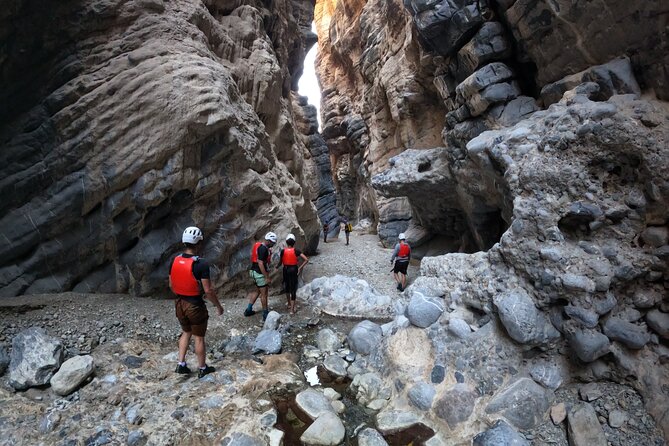 Half Day - Snake Canyon Adventure Tour in Jebel Shams - What to bring for the 3-kilometer route