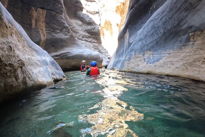 Half Day - Snake Canyon Adventure Tour in Jebel Shams - Should you book Snake Canyon?